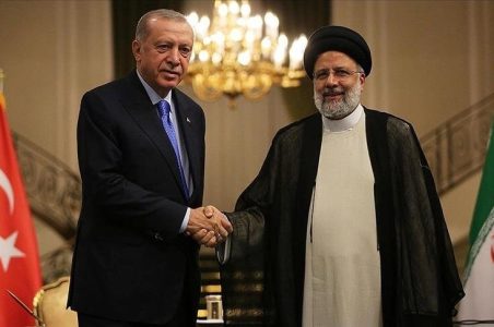 اردوغان برای شرکت در مراسم خاکسپاری رییس جمهور شهید به ایران سفر می کند