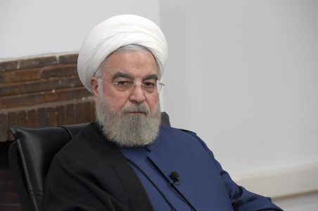 روزنامه دولت از پاسخ حسن روحانی به شورای نگهبان عصبانی شد