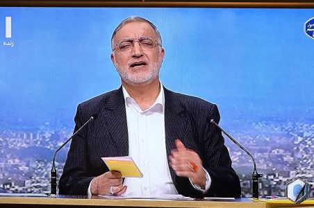 روزنامه شرق: کارنامه ای که زاکانی در شهرداری تهران از آن دم می زند، اصلا اجرا نشده! / او در شهرداری هم وعده‌های بزرگی به تهرانی‌ها داده است