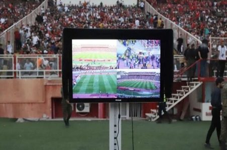 VAR بازی پرسپولیس - چادرملو از دقیقه ۶۳ آمد!